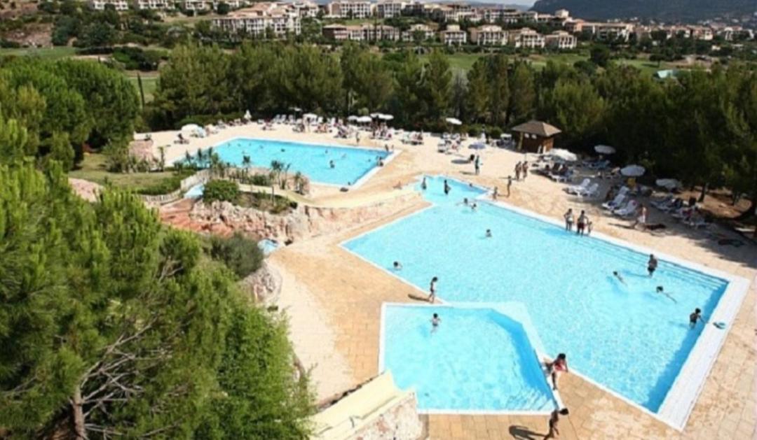 Superbe Appartement Avec Vue Mer Et Piscine Saint-Raphaël المظهر الخارجي الصورة